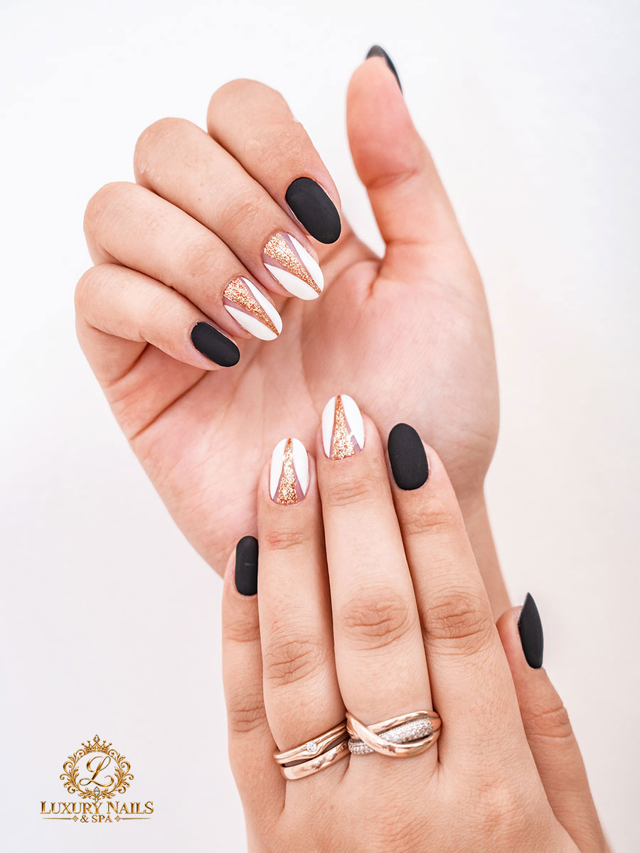 Luxury Nails